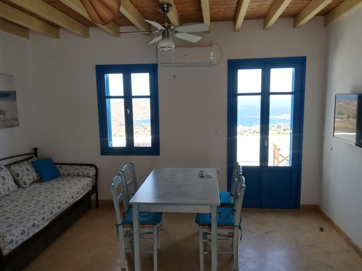 Tirquaz View Hotel Serifos Town Екстериор снимка
